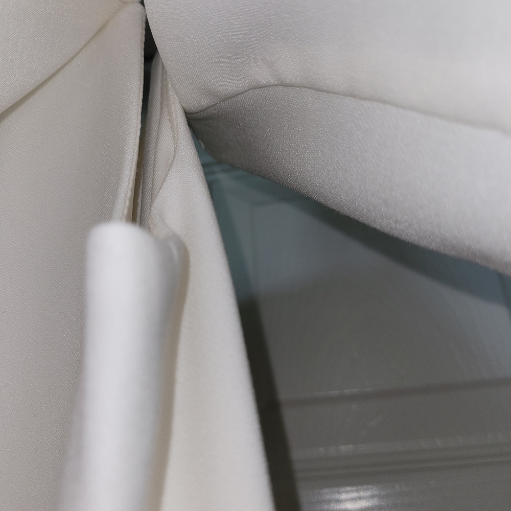 Black Halo White Dress - Picture 8 of 8